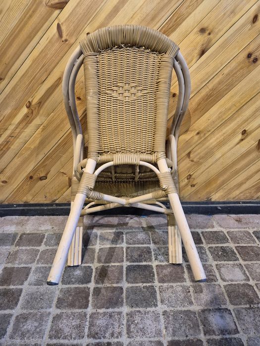 Krzesła rattanowe / wiklinowe (44 szt.) – styl boho, vintage, restauracja, ogród