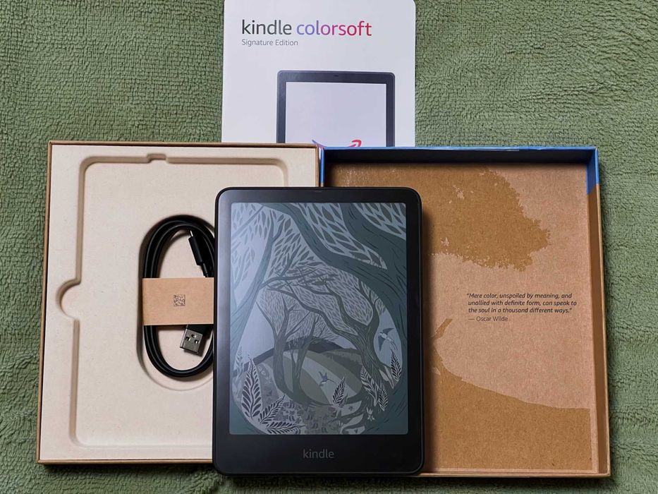 Amazon Kindle Colorsoft Signature Edition (32GB) — новий рідер + чохол