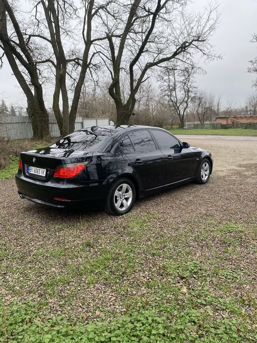 Продам є 60 рестайлінг.