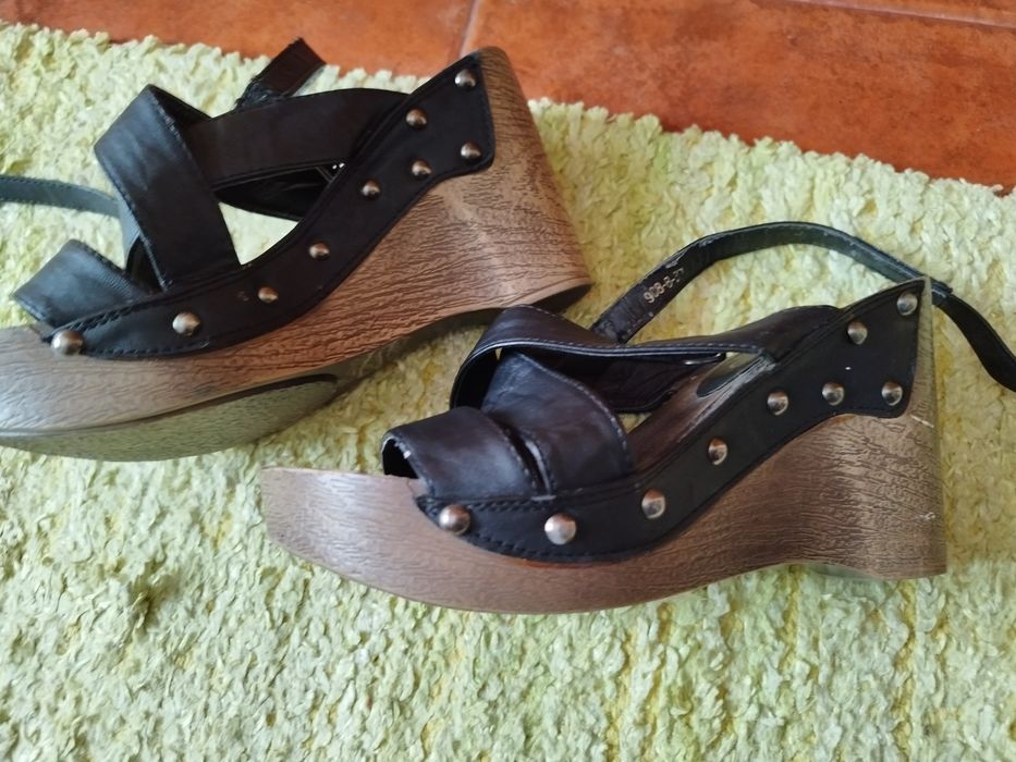 Vendo sandalias 37