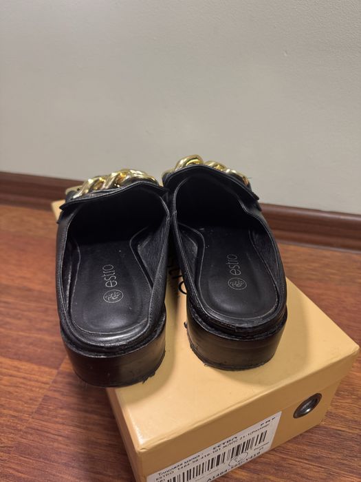 Мюлі шкіряні Estro