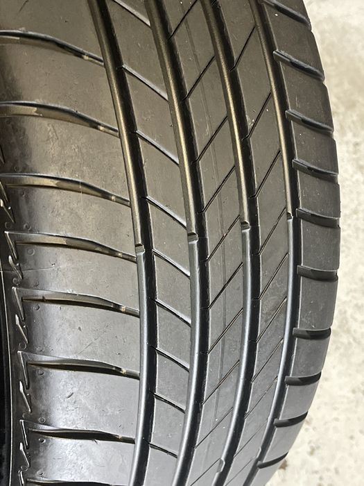 Pneus 215-40r18 Bridgestone como novos