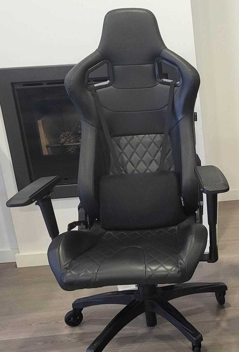 Cadeira Gaming CORSAIR T1 Race (Preto)