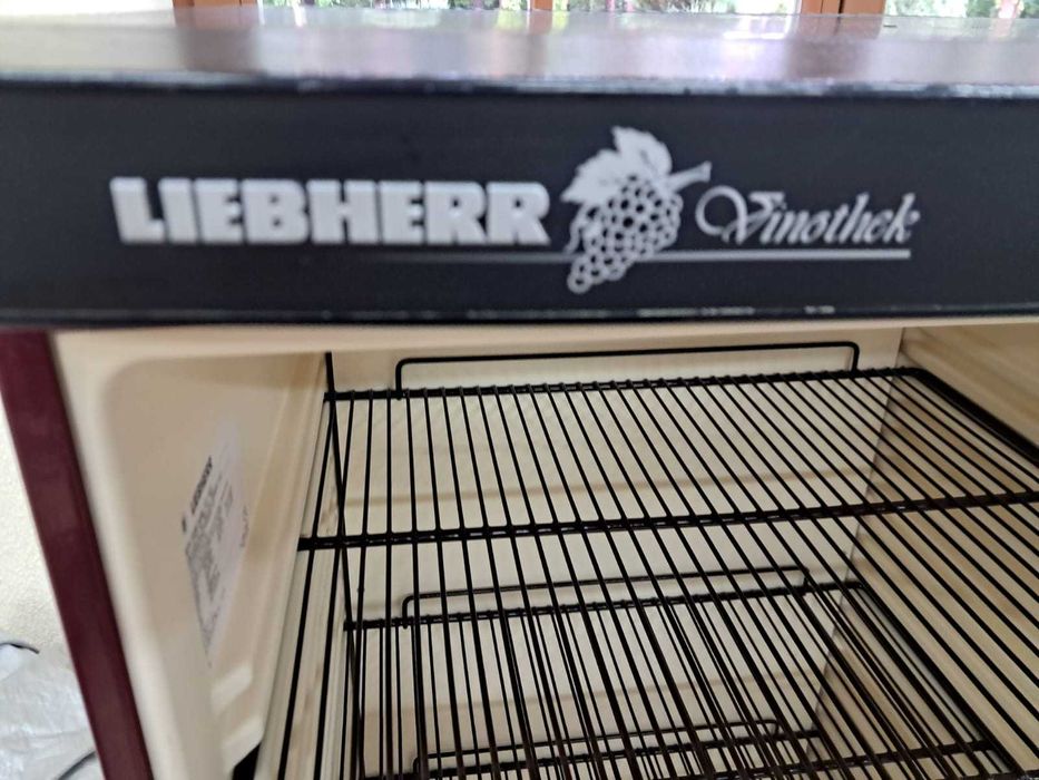 Холодильник винний LIEBHERR WTr 3206. Ціну знижено!