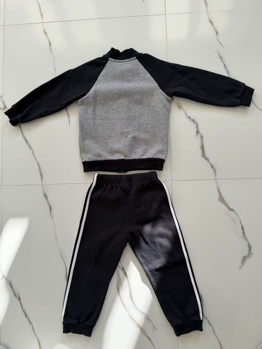 Детский котюм adidas, р. 92;98