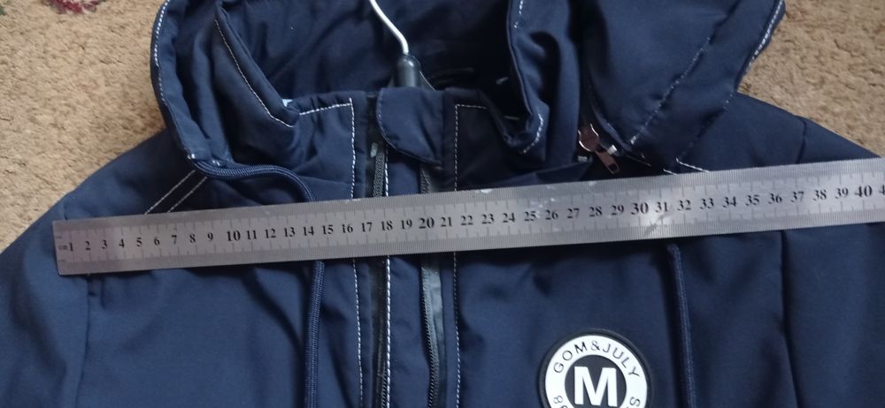 Куртка на підлітка