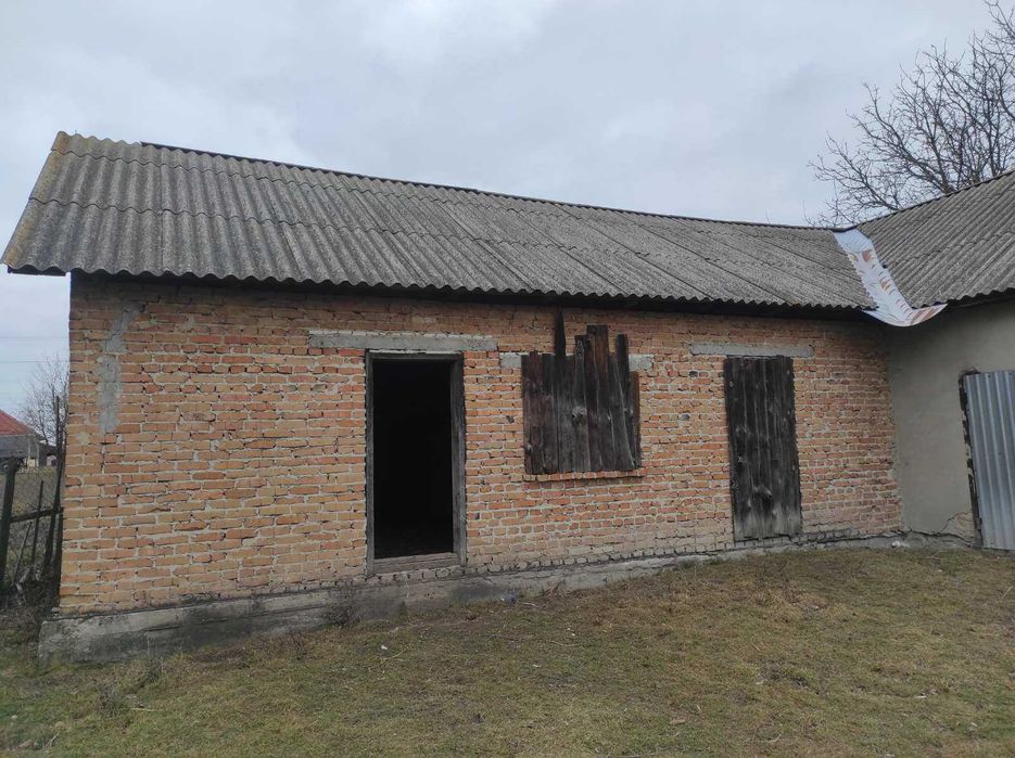 будинок та земельна ділянка 10 сот., м. Радехів