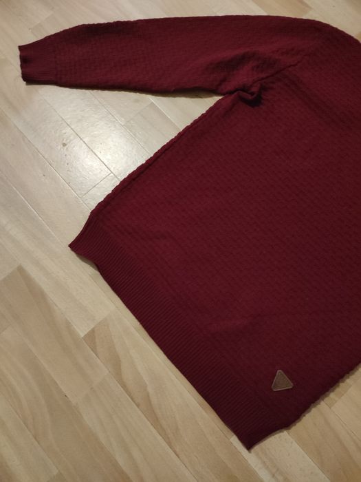 Продам теплую кофту свитер для мальчика подростка