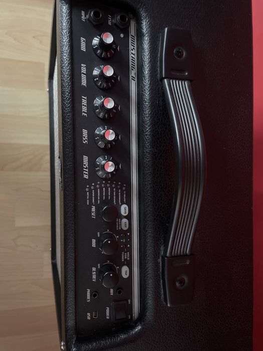 Wzmacniacz FENDER, 2-3 razy używany, jak nowy!