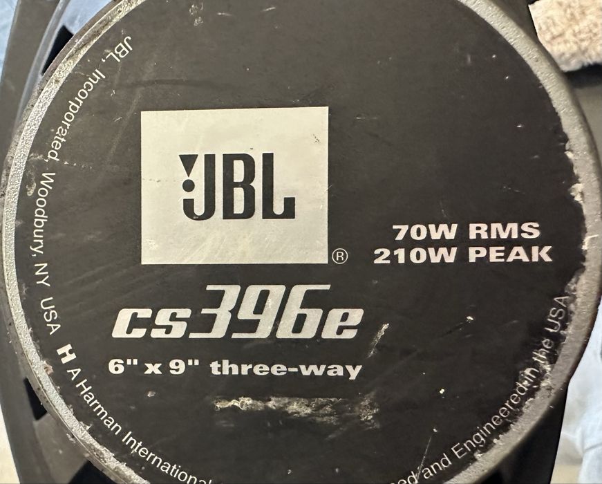 Glośniki jbl cs396e