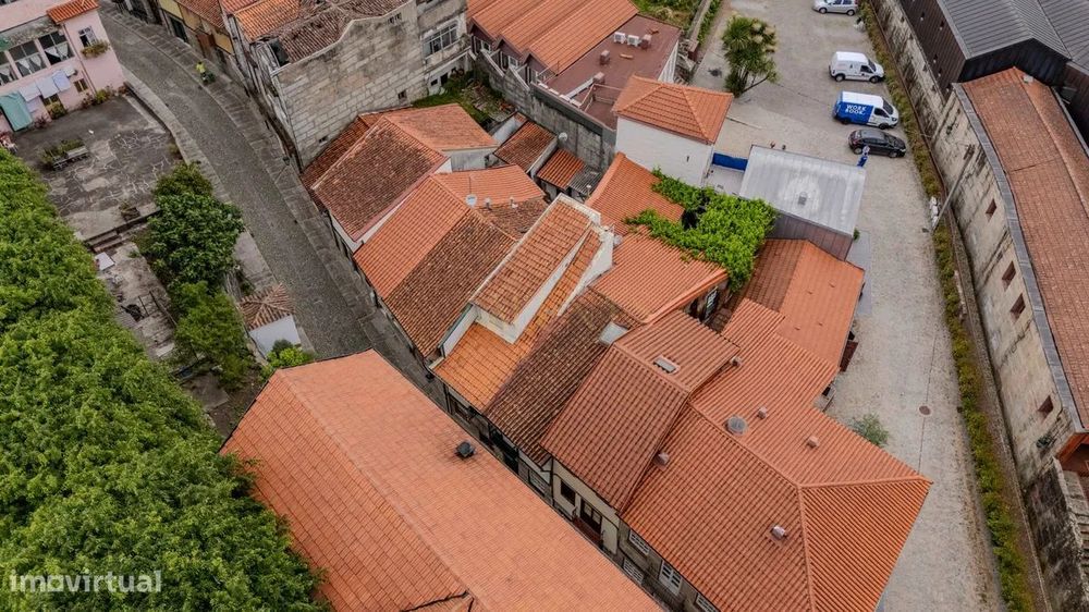Moradia T4 no Centro Histórico de Guimarães