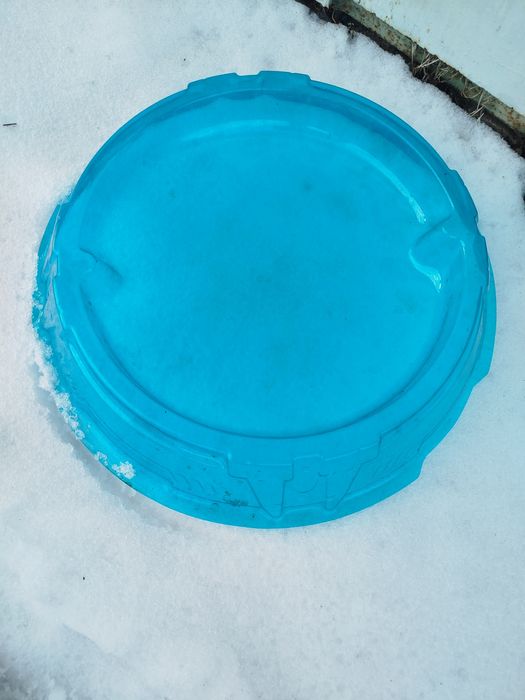 Бейблейди + арена + запускачі | торг | дивіться фото та опис