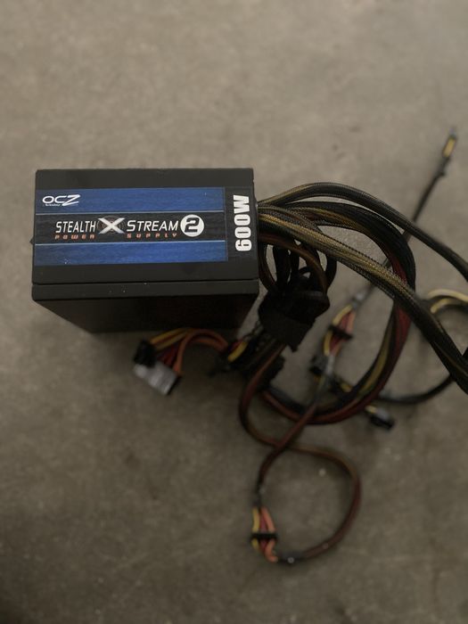 Fonte Alimentação - 600W