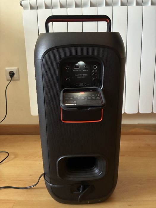 JBL party box 120
