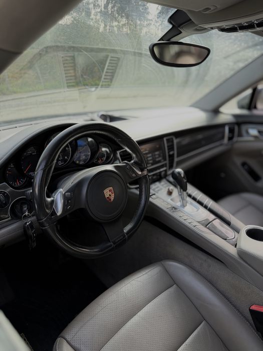 Porsche Panamera 3.0D 250cv