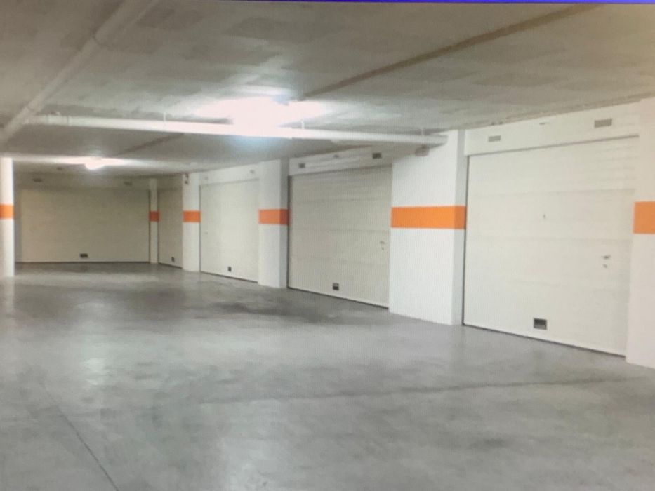Garagem em Peniche