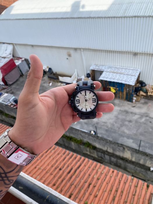 Relógio Oakley Preto e Branco!