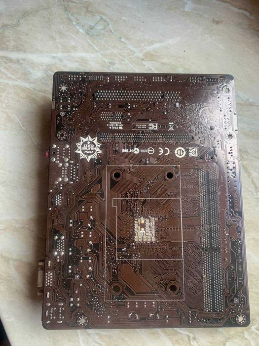 Материнська плата MSI A68HM-E33 V2