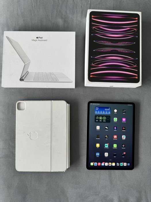 iPad Pro 11” + Magic Keyboard + Capa – Impecável64740043239554122
