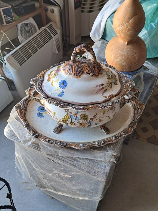 Terrina e bandeja louca fiança  antiga