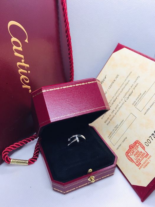 Золотое кольцо Cartier just un clou ( Гвоздь ) с бриллиантами. 750 пр.