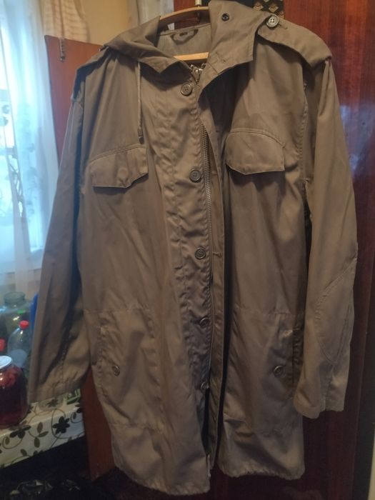 Продам чоловічу куртку