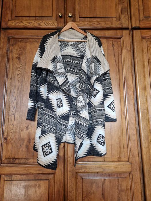 Casaco de malha comprido