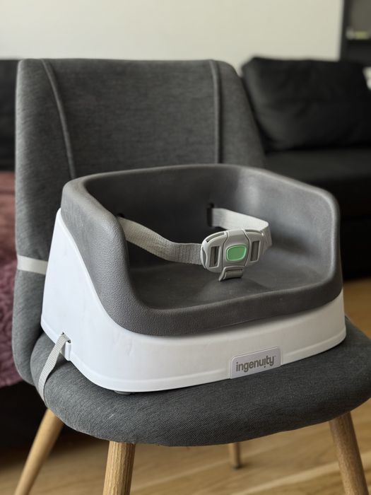 Assento elevatório Ingenuity para bebé