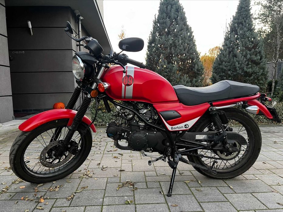 Barton Café Racer na kat. AM