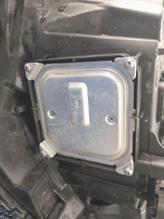 Ótica frente direita renault clio