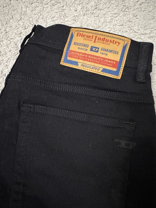 Чоловічі джинси Diesel