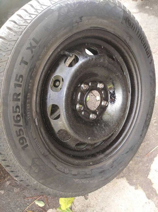 Зимові Шини Continental Viking Contact 7 · 195/65/R15 T XL на дисках