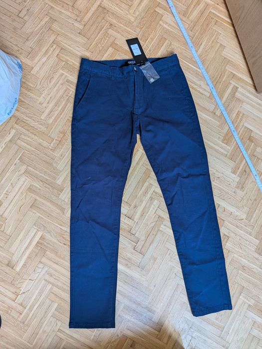 Spodnie Nowe eleganckie