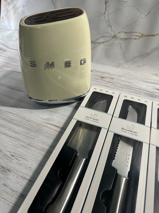 Набор Кухонных Ножей Smeg