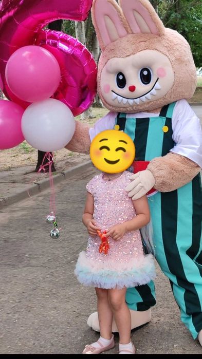 Святкова сукня для дівчинки