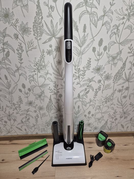 ピロロ ヒロボーシャトル ZXX ラジコンヘリコプター FUTABA T7Cプロポ付き