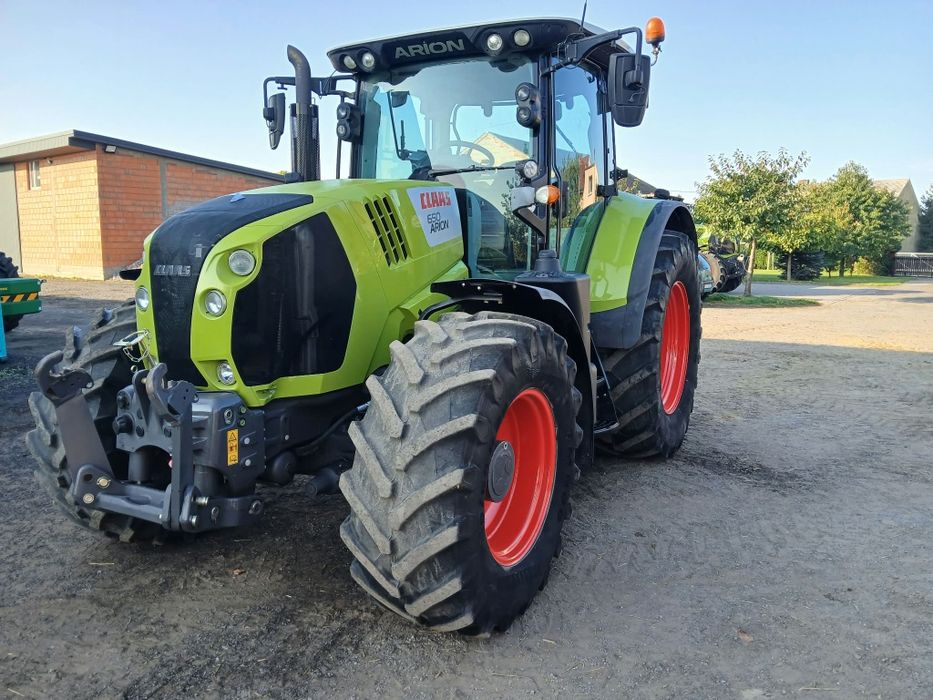Ciągnik rolniczy Claas Arion 650