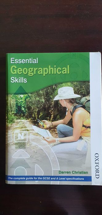 podręcznik "Essential Geographical Skills"