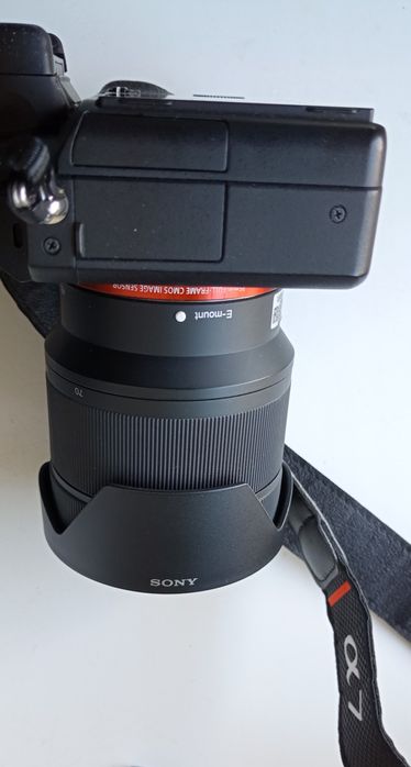 Продам фотокамеру SonyA7m2