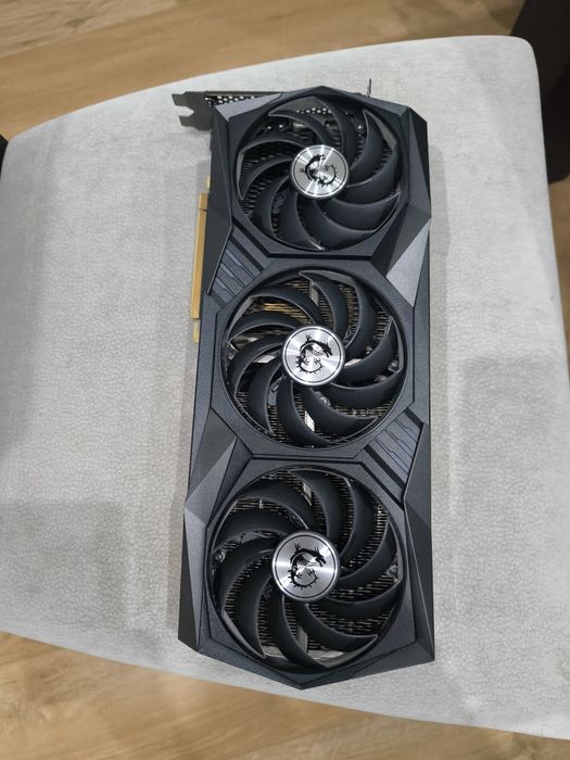 Vendo Placa gráfica RTX 3080 TI MSI