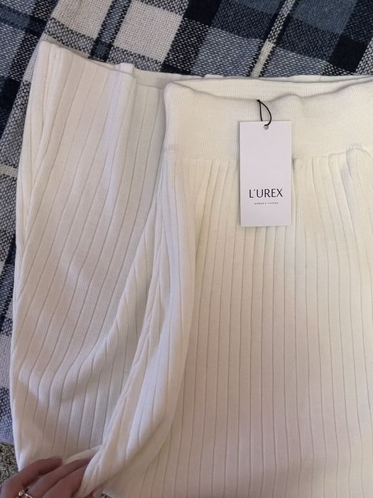 Юбка міді біла молочна