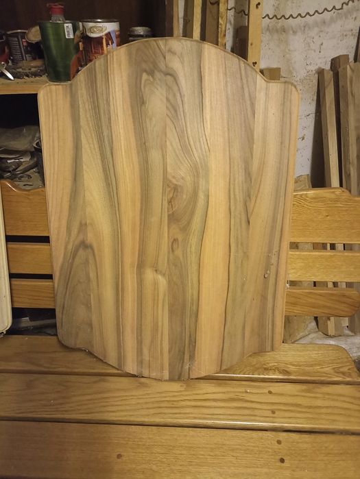 Стільниця з горіха для журнального столика