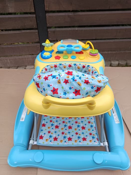 Chodzik jeździk bujaczek