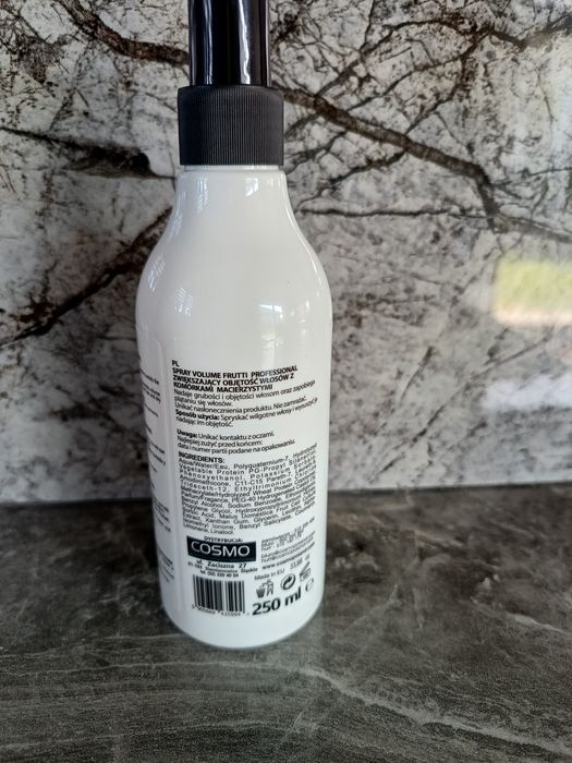 Spray Frutti zwiększający objętość włosów