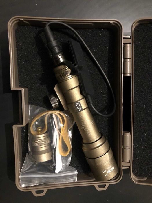 Latarka taktyczna M600U 500lm