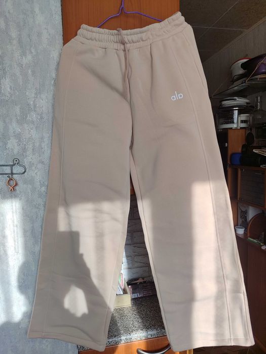 Продам спортивний костюм новий