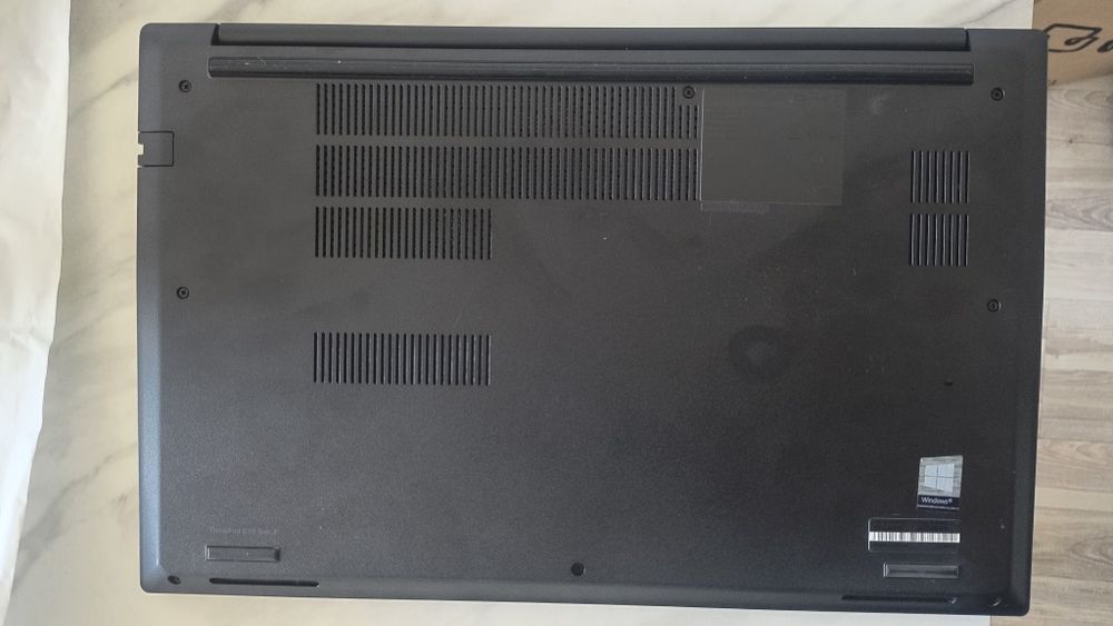 Laptop Lenovo ThinkPad E15 G2 jak nowy