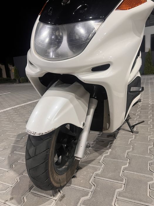 Yamaxa Majesty 250 махі скутер