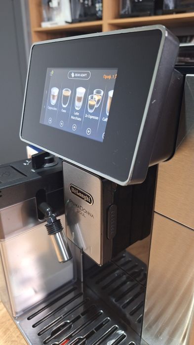 Кавомашина Delonghi PrimaDonna Soul