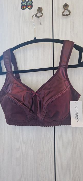 Kurdeshov lingerie biustonosz bez fiszbin 75E